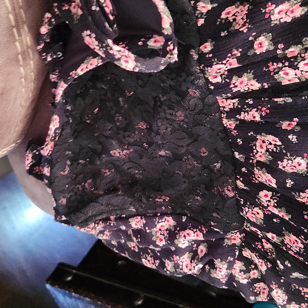 Flower, Lace dress Torrid size 2
